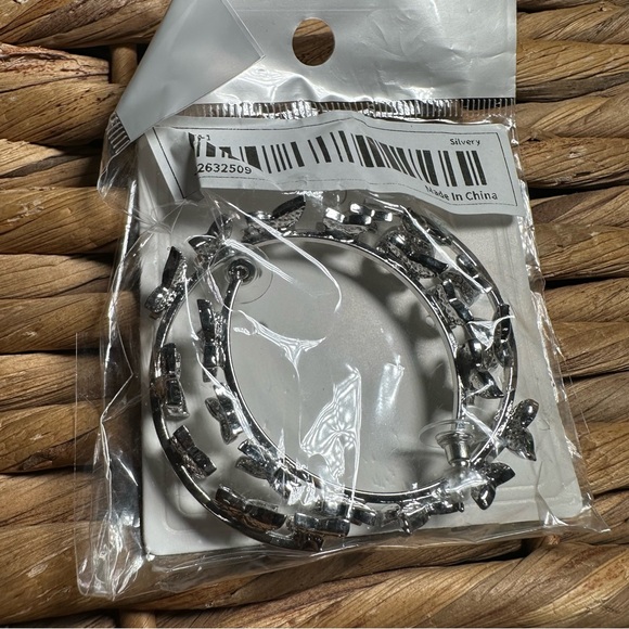 NEW butterfly hoop bundle - Picture 8 of 10